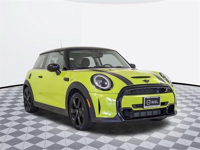 used 2024 MINI Hardtop car, priced at $29,000