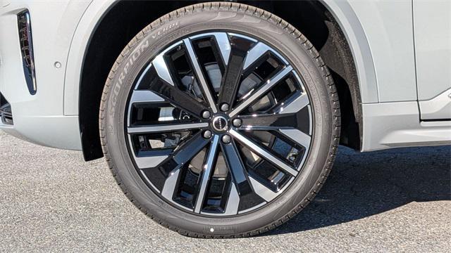 new 2026 Volvo XC90 car, priced at $71,645