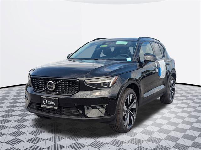 new 2025 Volvo XC40 car, priced at $51,145