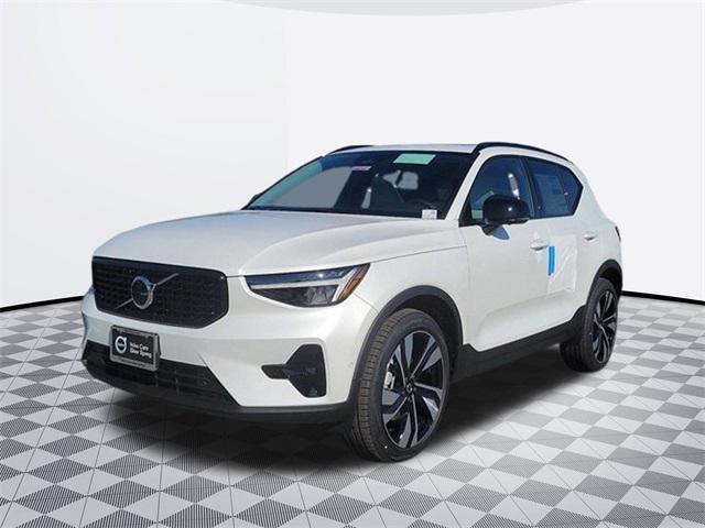 new 2024 Volvo XC40 car, priced at $43,833