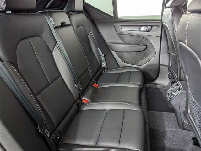 used 2024 Volvo XC40 car, priced at $33,400