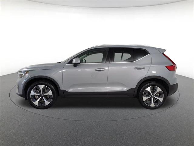 used 2024 Volvo XC40 car, priced at $33,400