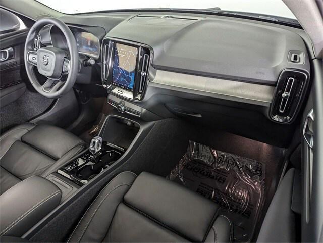 used 2024 Volvo XC40 car, priced at $33,400