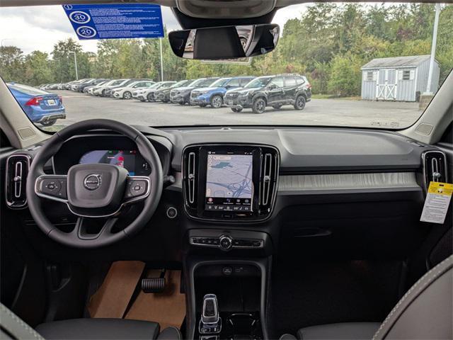 new 2026 Volvo XC40 car, priced at $49,595