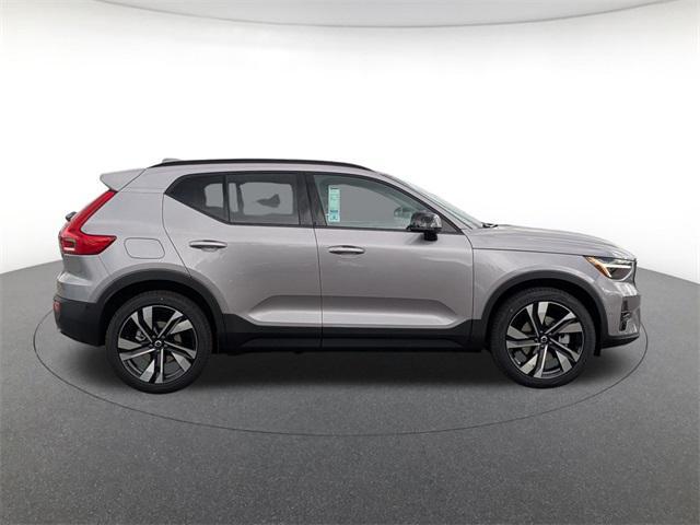 new 2026 Volvo XC40 car, priced at $49,595
