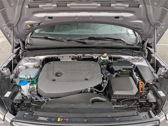 new 2026 Volvo XC40 car, priced at $49,595