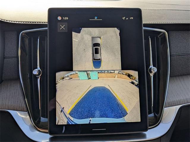 new 2026 Volvo XC90 car, priced at $71,645