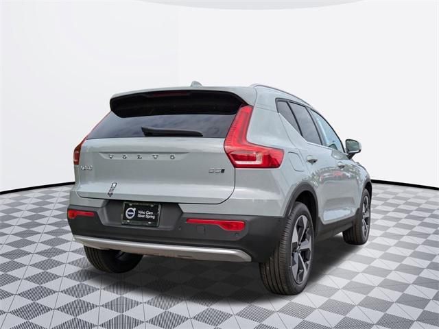 new 2025 Volvo XC40 car, priced at $46,995