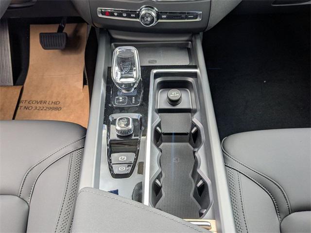 new 2026 Volvo XC60 car, priced at $53,785