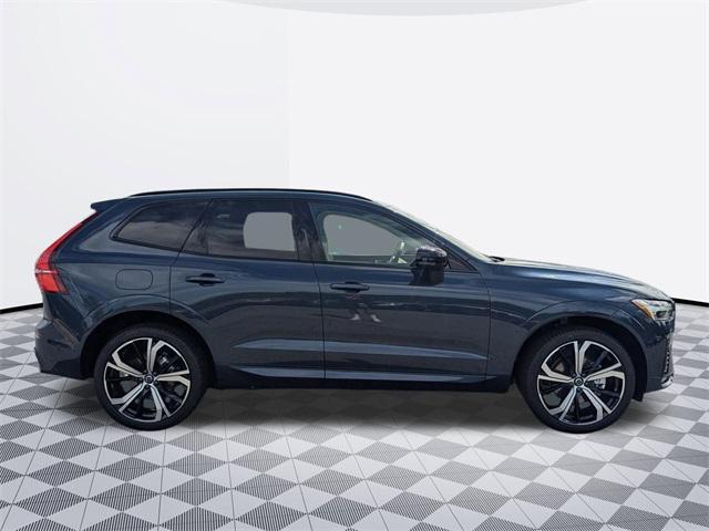 new 2025 Volvo XC60 car, priced at $57,845