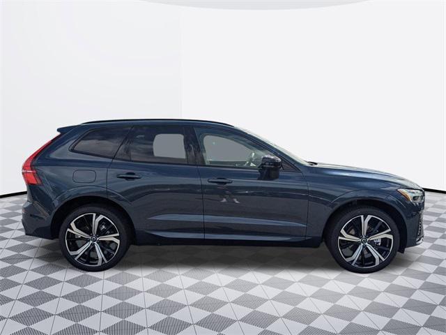 new 2025 Volvo XC60 car, priced at $59,845