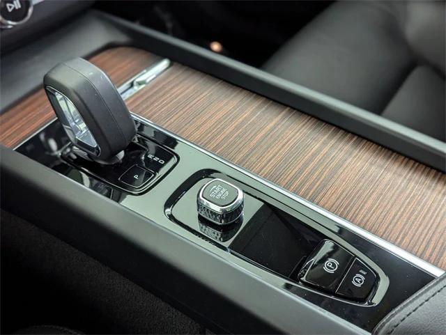 used 2023 Volvo XC60 car, priced at $39,000