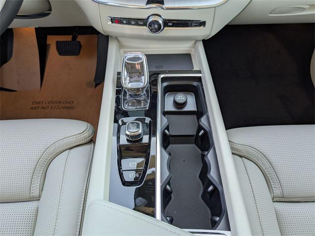 new 2026 Volvo XC60 car, priced at $59,135