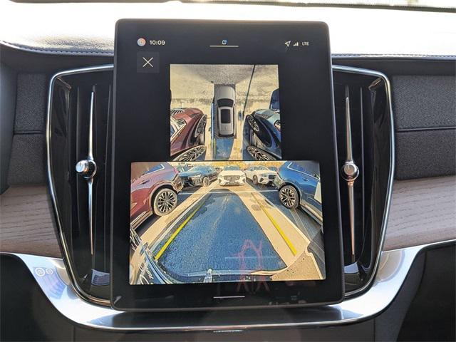 new 2026 Volvo XC90 car, priced at $67,895