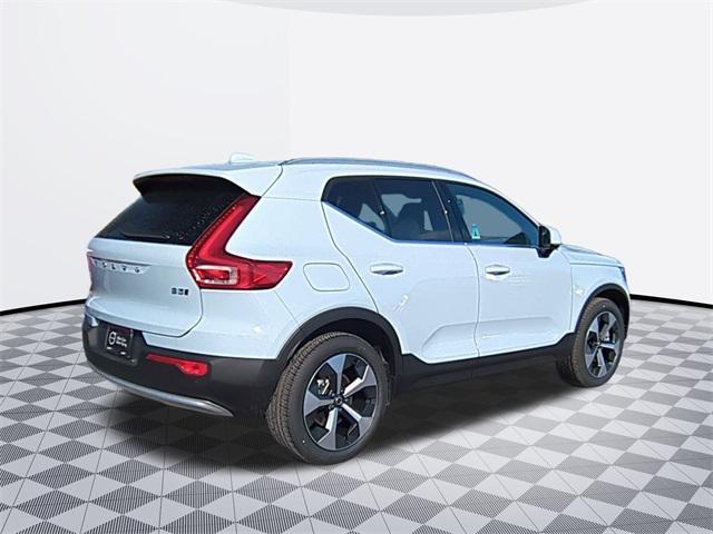 new 2025 Volvo XC40 car, priced at $47,315