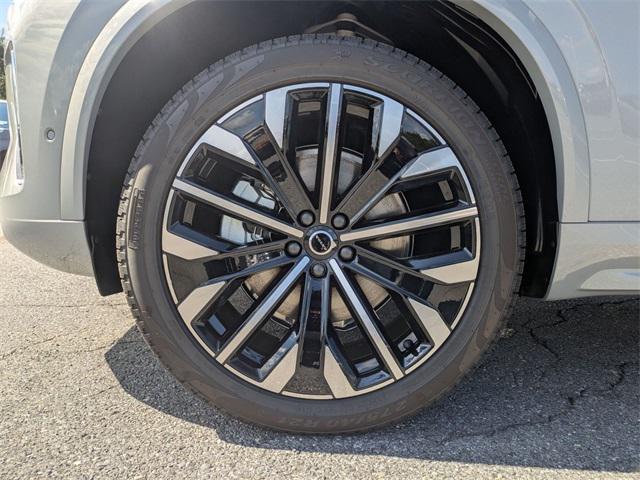 new 2026 Volvo XC90 car, priced at $68,825