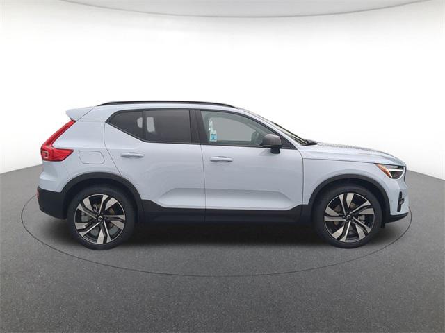 new 2026 Volvo XC40 car, priced at $52,095