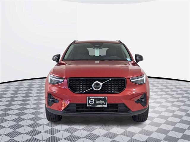 used 2024 Volvo XC40 car