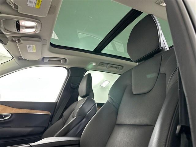 used 2023 Volvo XC90 Recharge Plug-In Hybrid car, priced at $45,500