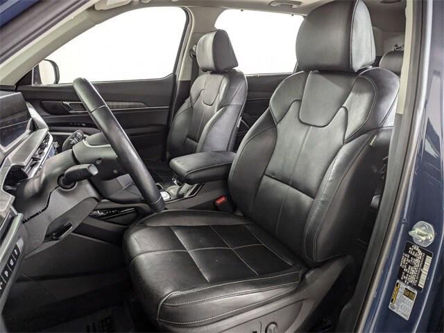 used 2024 Kia Telluride car, priced at $32,750