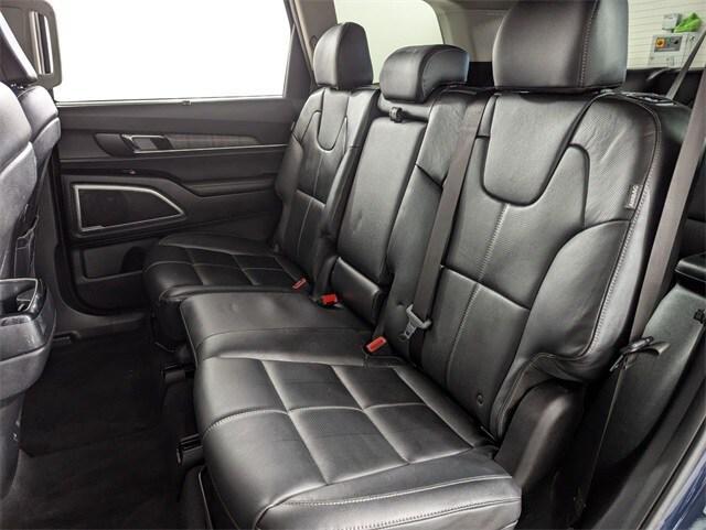 used 2024 Kia Telluride car, priced at $32,750