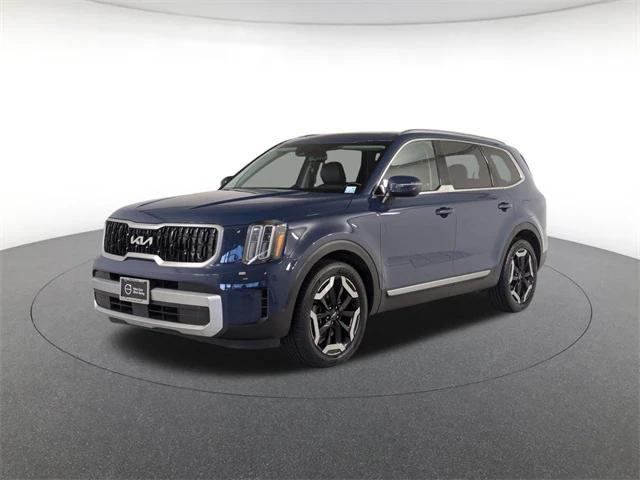 used 2024 Kia Telluride car, priced at $32,750
