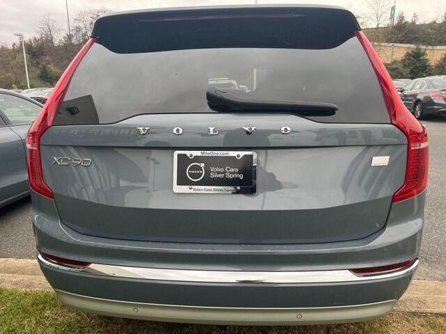 used 2022 Volvo XC90 Recharge Plug-In Hybrid car, priced at $40,800