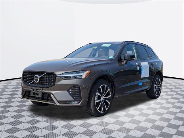 new 2025 Volvo XC60 car, priced at $58,535