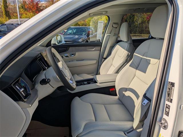 new 2026 Volvo XC90 car, priced at $71,145