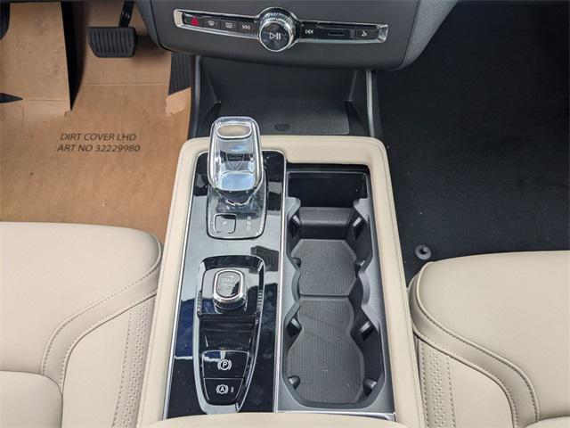 new 2026 Volvo XC90 car, priced at $67,895