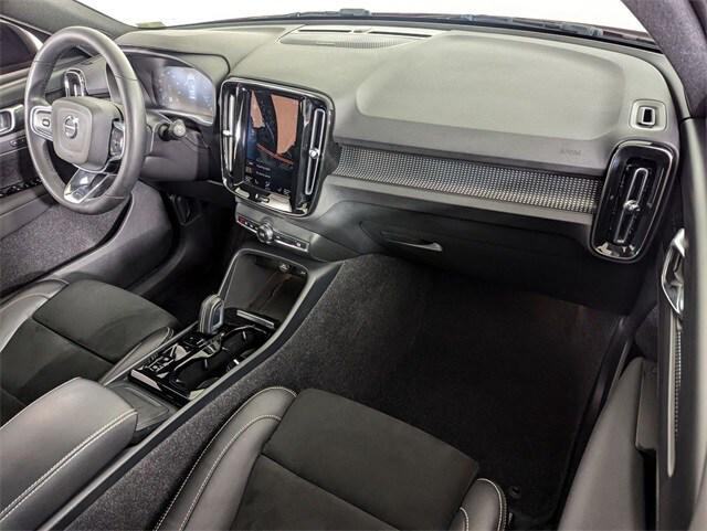 used 2022 Volvo XC40 car, priced at $28,700