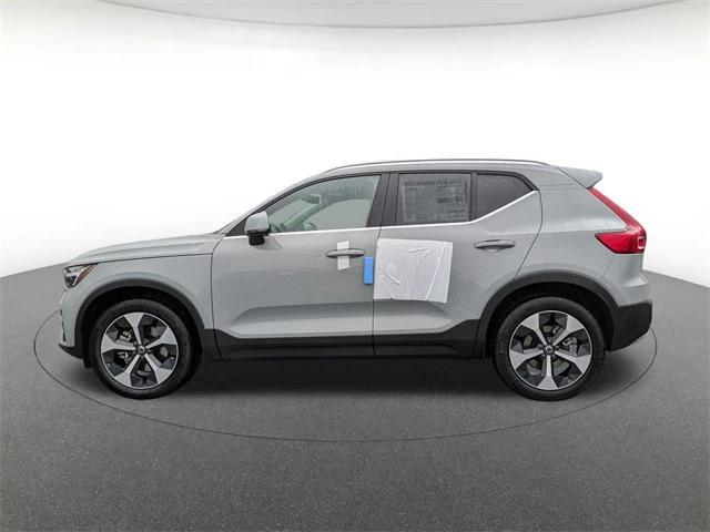 used 2025 Volvo XC40 car, priced at $40,000