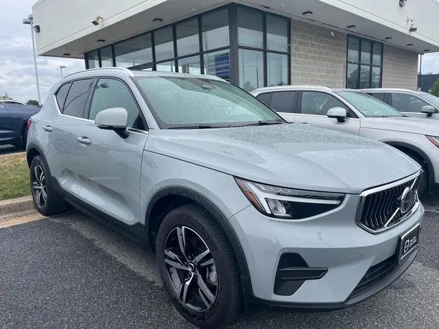used 2025 Volvo XC40 car, priced at $36,000