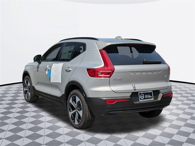 new 2025 Volvo XC40 car, priced at $48,315