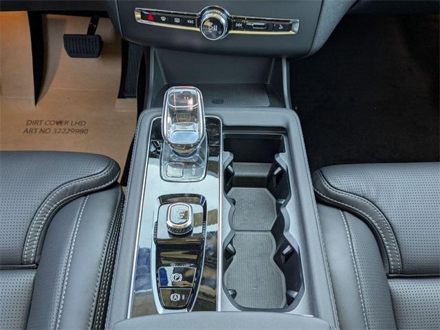 new 2026 Volvo XC90 car, priced at $71,145