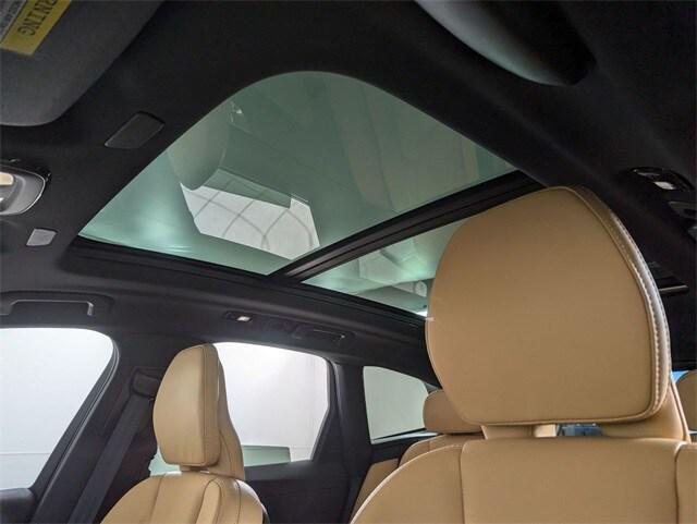 used 2022 Volvo XC60 car, priced at $36,400