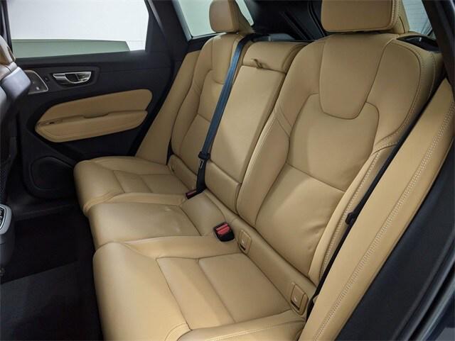 used 2022 Volvo XC60 car, priced at $36,400