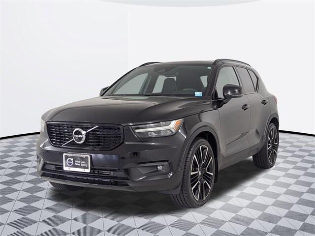 used 2021 Volvo XC40 car, priced at $30,400