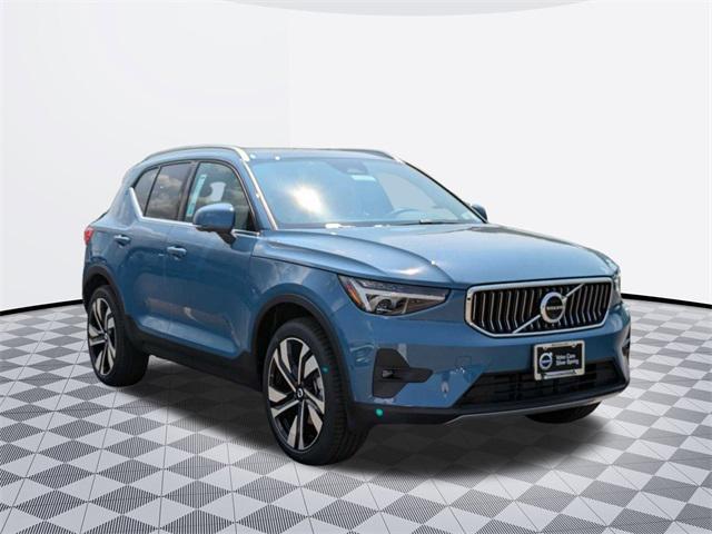 new 2025 Volvo XC40 car, priced at $51,765