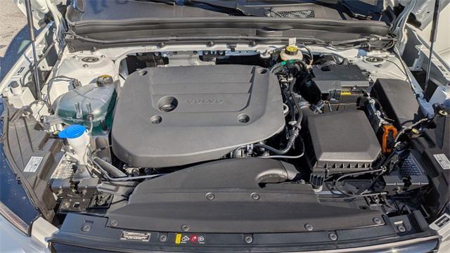 new 2026 Volvo XC40 car, priced at $51,480