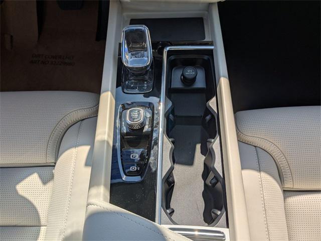 new 2026 Volvo XC60 car, priced at $60,095
