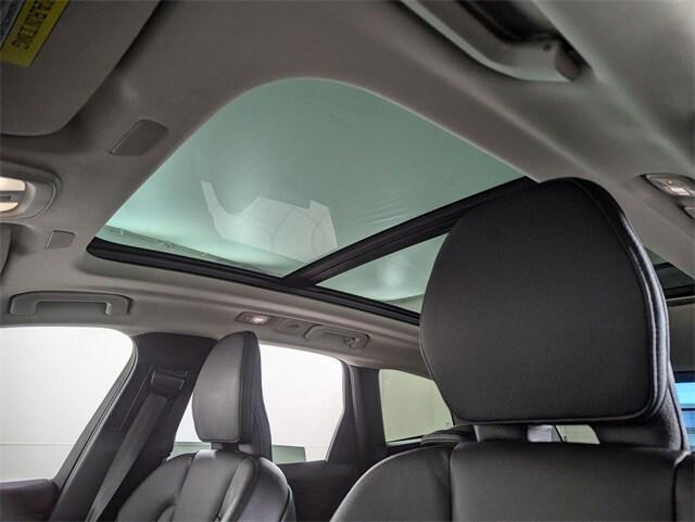 used 2023 Volvo XC60 car, priced at $33,500
