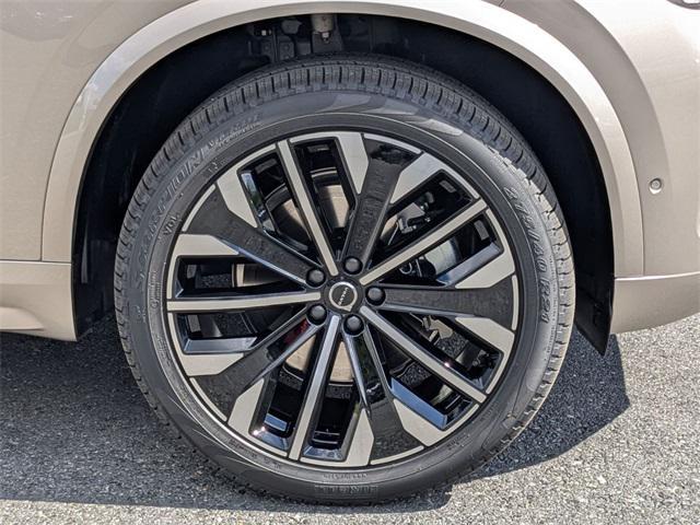 new 2026 Volvo XC90 car, priced at $71,645