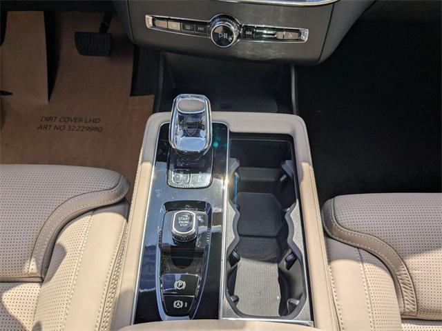 new 2026 Volvo XC90 car, priced at $71,645
