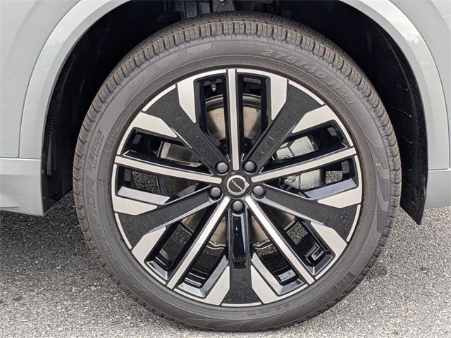 new 2026 Volvo XC90 car, priced at $68,825