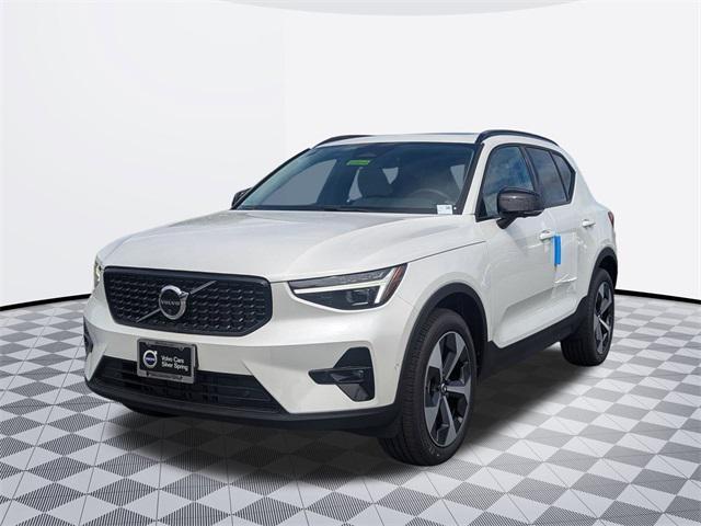 new 2025 Volvo XC40 car, priced at $48,315