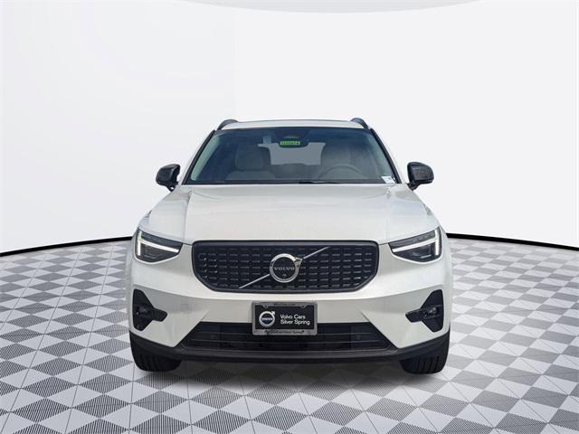 new 2025 Volvo XC40 car, priced at $46,815