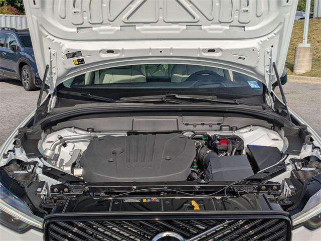 new 2026 Volvo XC60 car, priced at $60,095