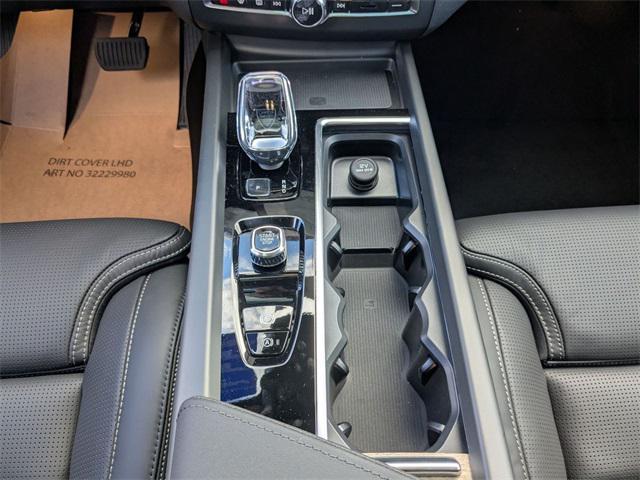 new 2026 Volvo XC60 car, priced at $59,495