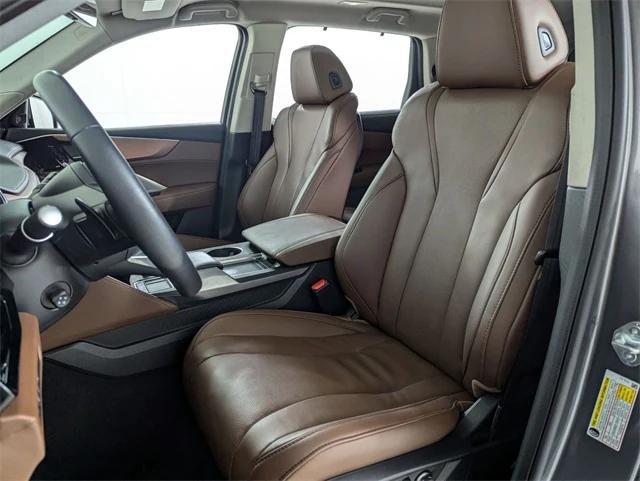 used 2022 Acura MDX car, priced at $38,600